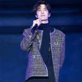 2024秋王一博同款圆领钩扣毛呢编织暗格纹软花呢小香风外套女轻奢