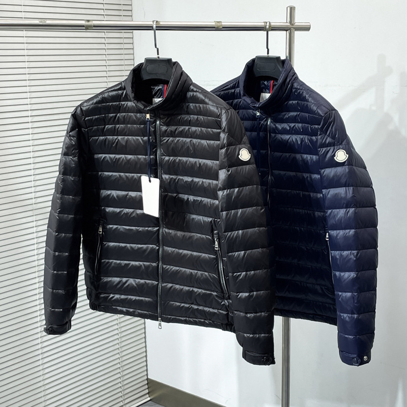 Winter New Casual Versatile Lightweight Luxury Stand-Collar down Jacket Men's Warm Classic Badge Jacket