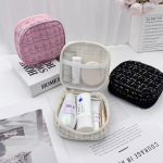 跨境小香风姨妈包手提零钱旅行高颜值化妆包收纳便携洗漱包挂件包