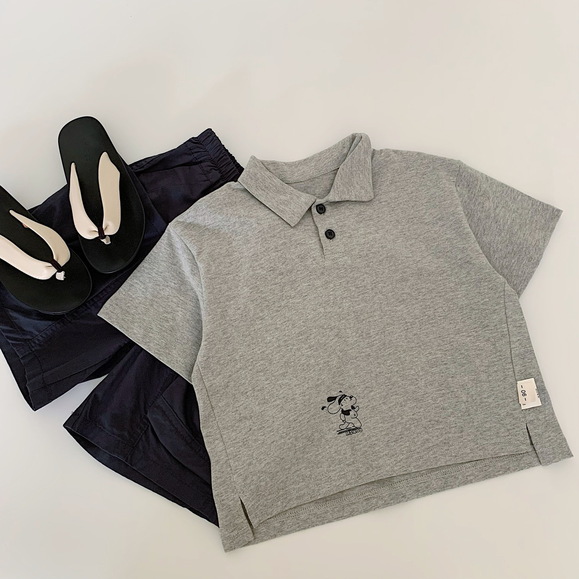 Camiseta de manga corta para niños Maibao verano 2025 nuevo estilo para niños estilo occidental camisa de polo casual ropa para niños al por mayor