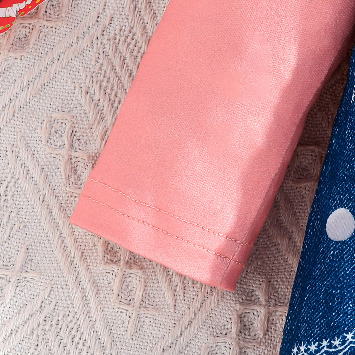 Jesenska obleka z žirafnim potiskom za deklice INS 2024_voghion.com