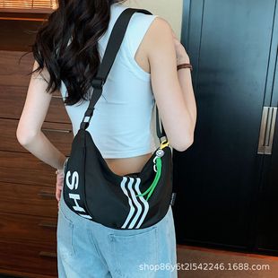 ���������l��ײɫ������������Ů�¿�r�аٴ����e�μ�б����Ӱ�