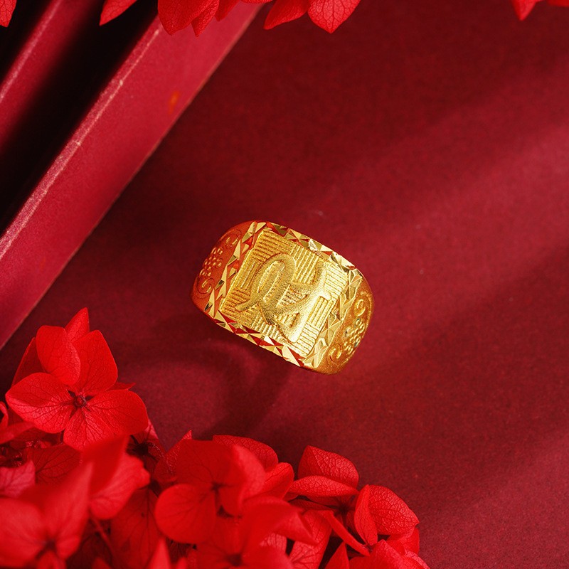 黄銅の金メッキの福の金儲けの指輪の男性の多種類の車の花は宝の蛇口の関公の戒子の金メッキの指輪を招きます。