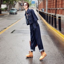 早春新款女装牛仔帅气工装炸街套装女潮两件套时尚洋气小个子