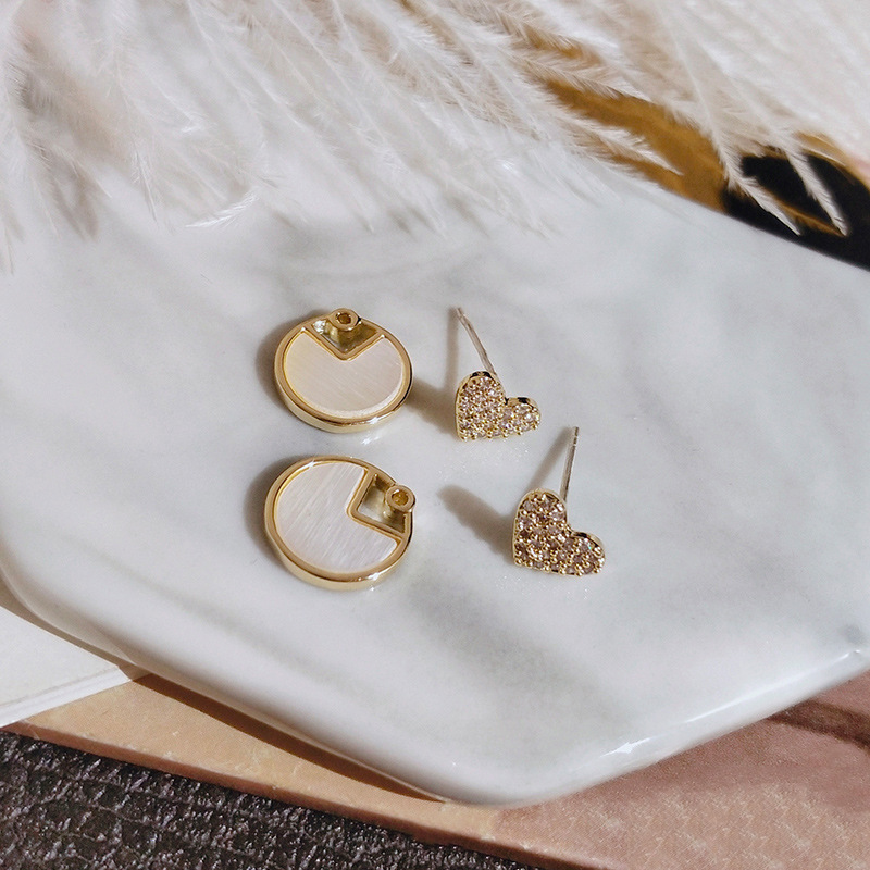Fashion Heart-shape Rhinestone Circle Earrings display picture 4