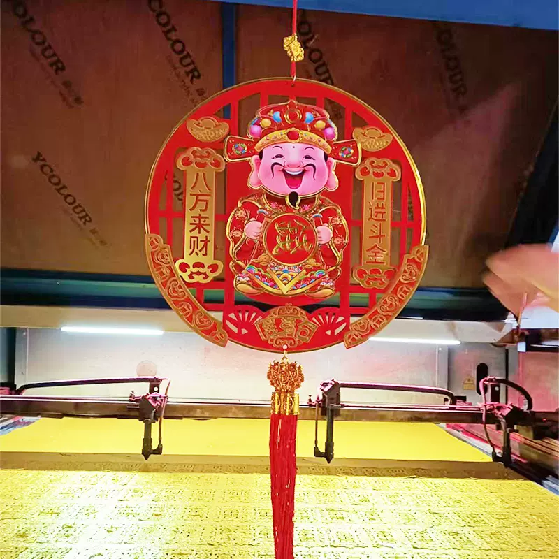 2025新款点头财神转大钱新年自动摇头财神爷红果挂件立体福字挂件