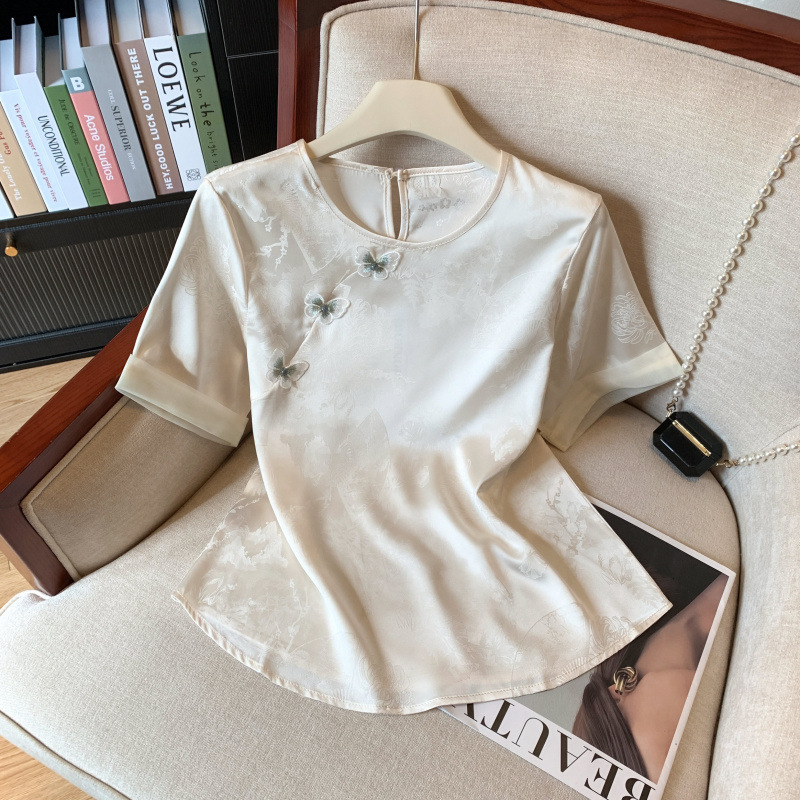 Vintage Chinese-Style Silk Short-Sleeve T-Shirt for Women with Button Closure, New Chinese Jacquard Shirt, Loose Mulberry Silk Trendy Top