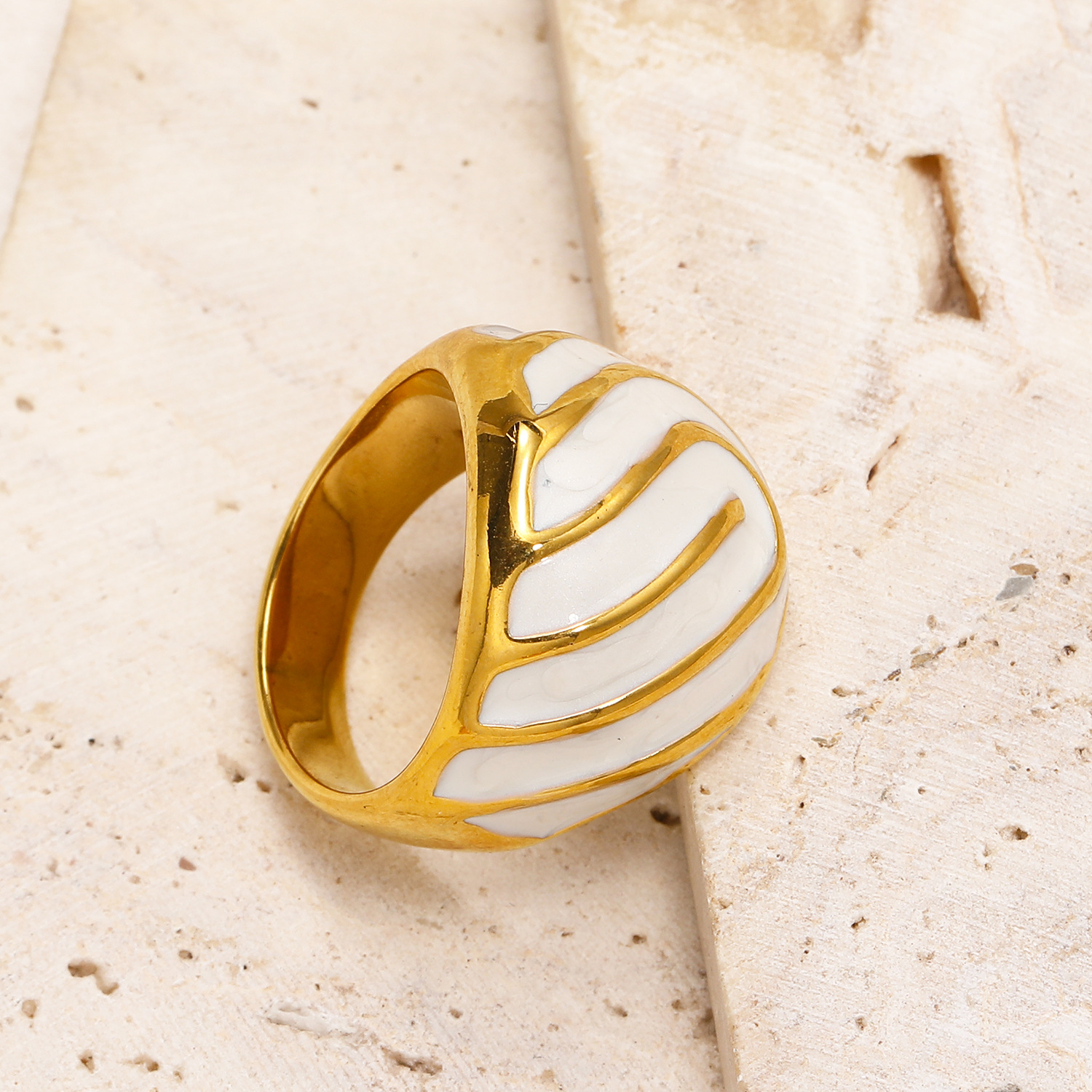 Real Gold Plated Geometric 304 Stainless Steel Elegant Waterproof Non Tarnish Rings display picture 6