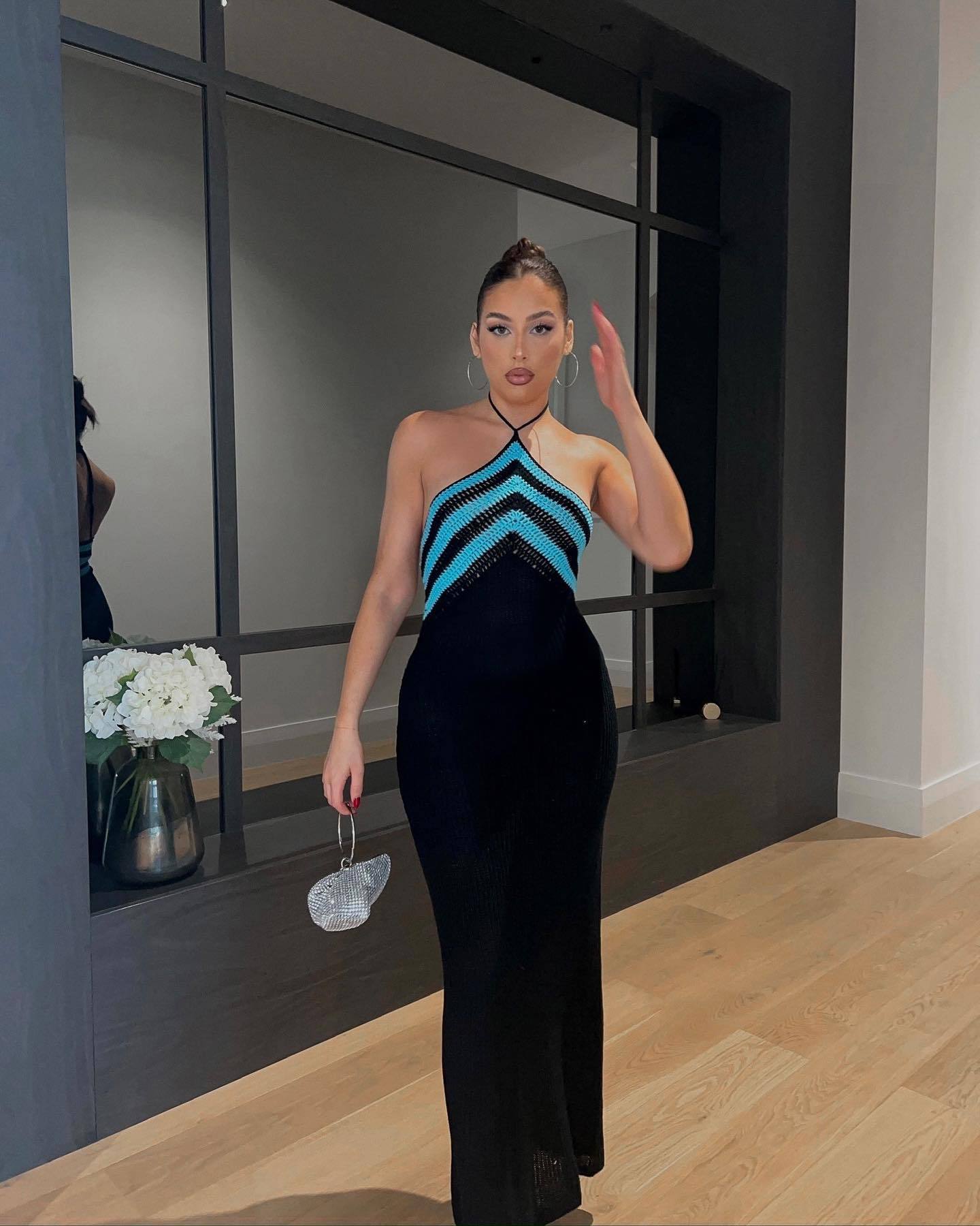 New Women'S Clothing Fashionable And Sexy Suspender Backless Striped Color Matching Slim-Fitting Hip-Wrapped Dress 15 Undefined