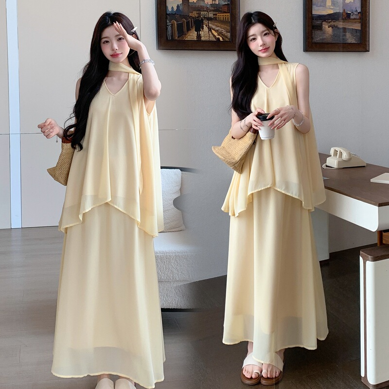 Gorgeous Yellow Sleeveless Strap Dress, Summer 2026 New Style, Beach Vacation New Chinese Style Long Dress Maternity Set