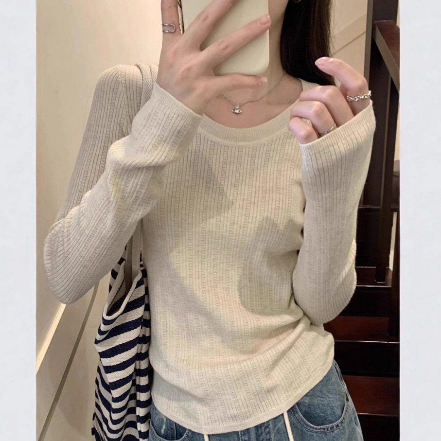 工厂直销秋冬U领打底衫女内搭设计感长袖针织衫毛衣独特漂亮上衣