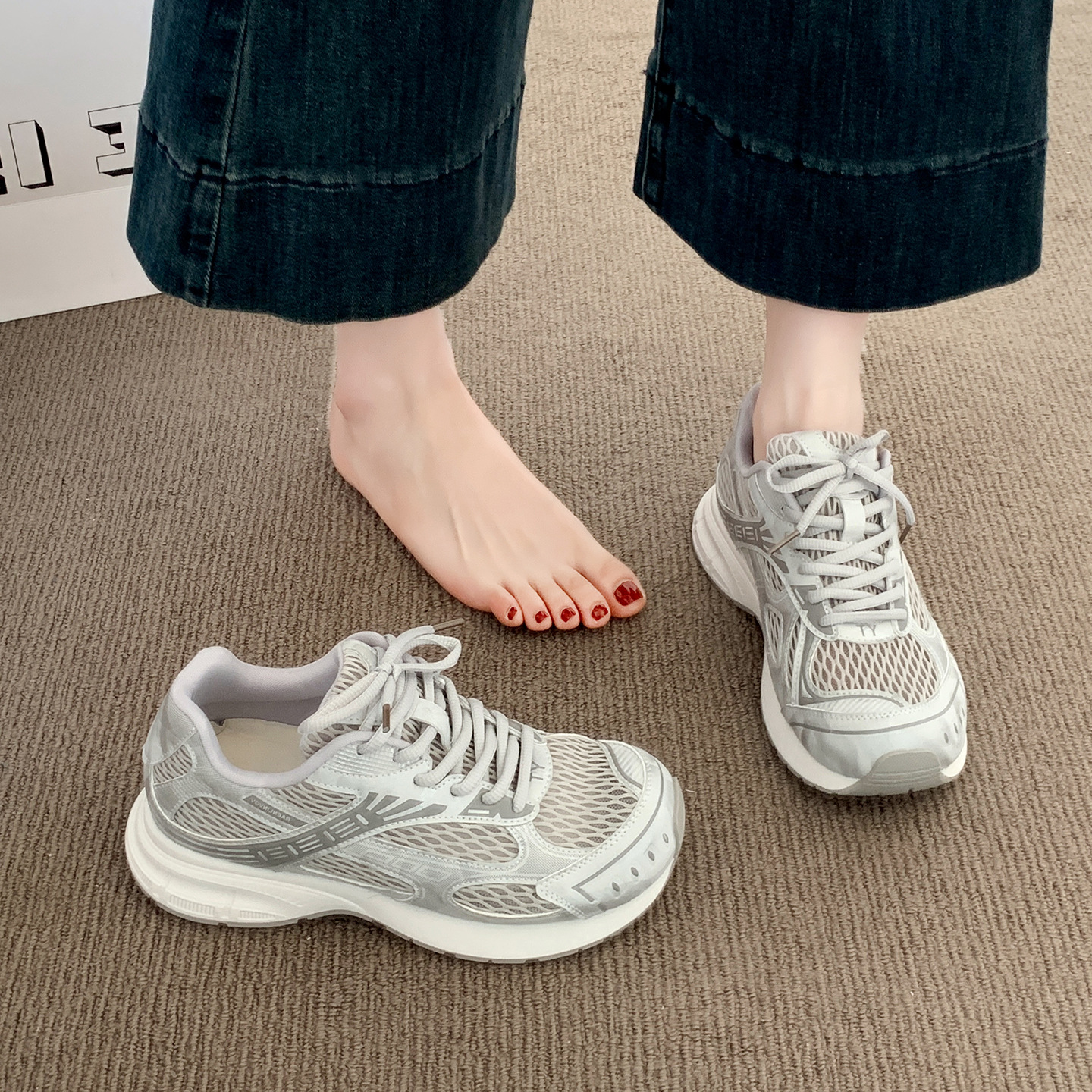 Sports Shoes for Women 2025 New Popular Summer Thin Mesh Shoes Super Popular Mesh Breathable Dad Shoes Casual Women's Shoes