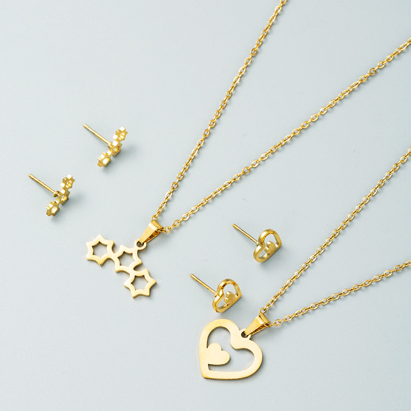 Creative Hollow Love Pendant Necklace Earring Set Accessories
