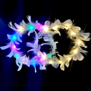 Светящийся венок из перьев с LED