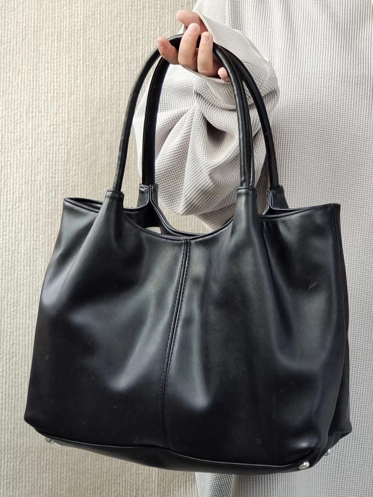 Trendy High-End-Einfarbige Tote Für Frauen 2025 Neue Einfache Große Kapazität Schulter Tasche Handtasche Mode_voghion.com