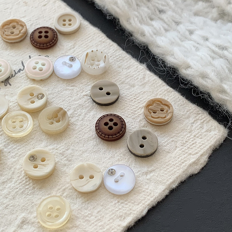 Resin Imitation Wood Buttons, Pearlescent Buttons for Shirts, Cardigans, Children's Clothing Buttons, Dress Buttons Wholesale