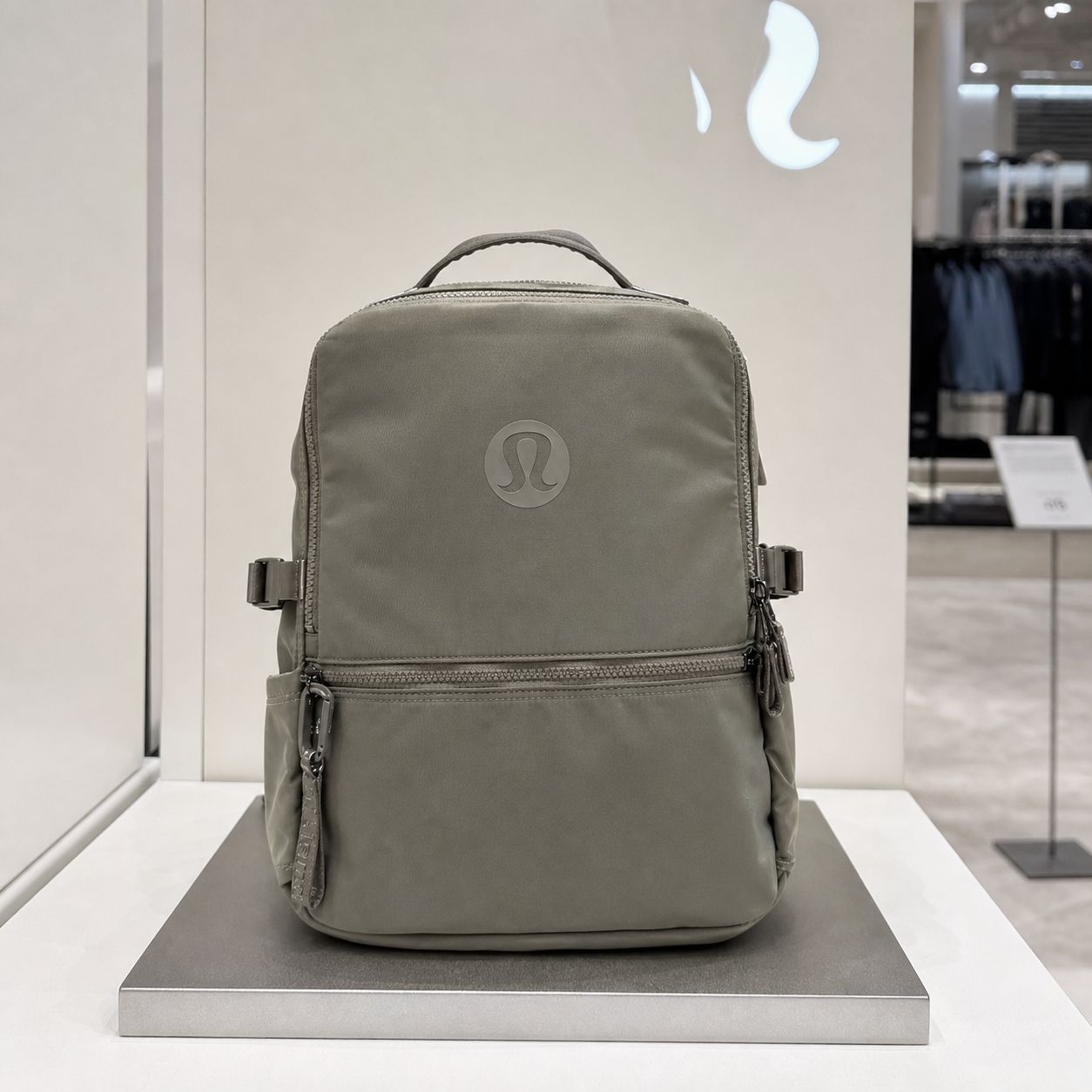 22L nomadic ash