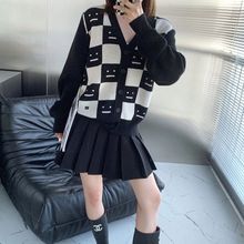 撞色棋盘格方块笑脸领针织衫女秋时尚百搭宽松毛衣开衫外套上衣