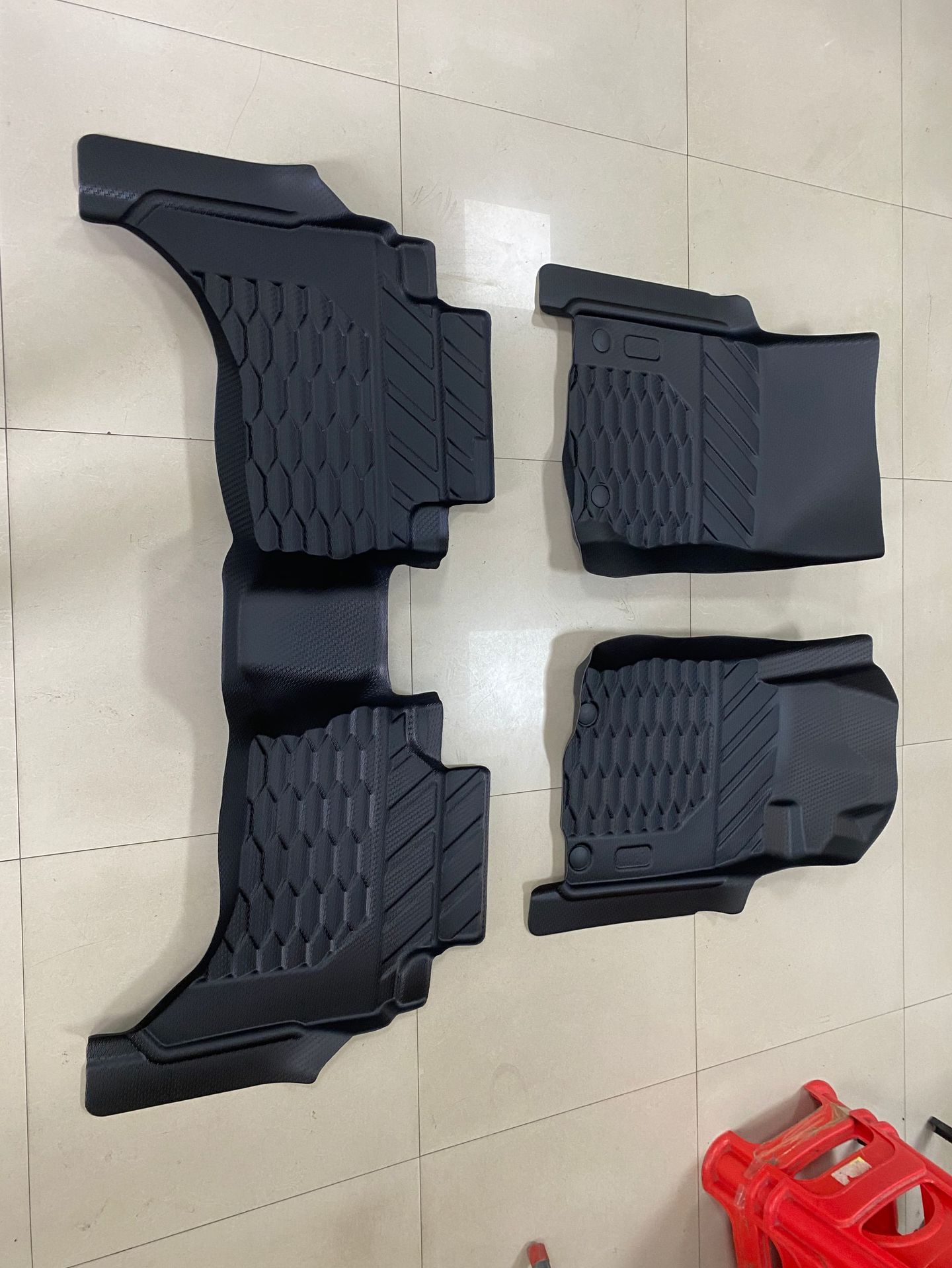 Triton Four-Door Right-Hand Drive 2019-2022 Floor Mats Triton Right-Hand Drive Floor Mats 2021 Special Car-Specific Tpe Floor Mats