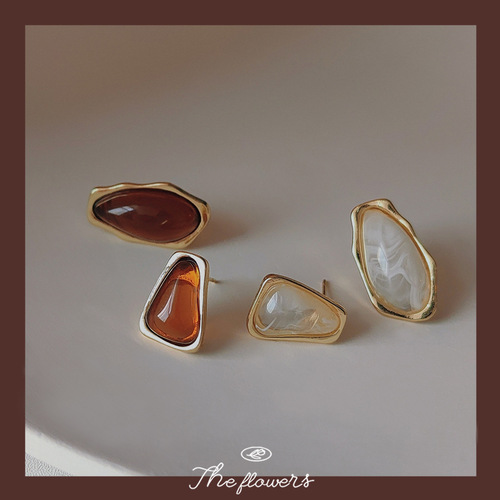 [Palace Beauty] Asymmetrical design, high-end silver needle plated 14K earrings, irregular shaped earrings and earrings