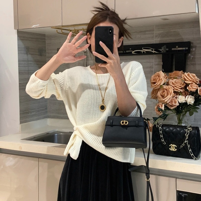 韩系设计感下摆提扣针织衫女秋季新款百搭简约休闲纯色毛衣高级感|undefined