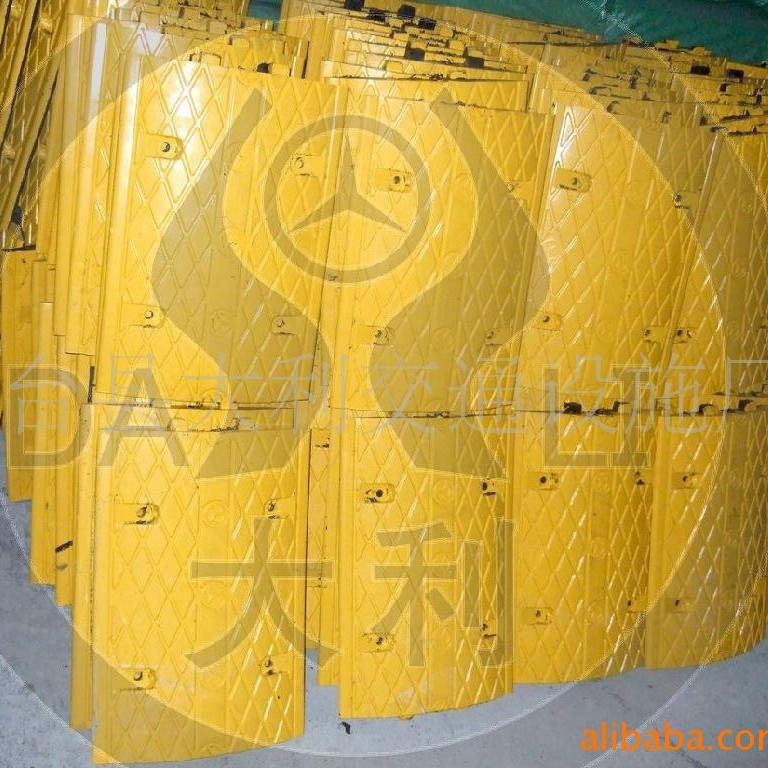 ��·��·�𽺼��ٴ��µ����ٻ���������������ٰ�DL-501-01