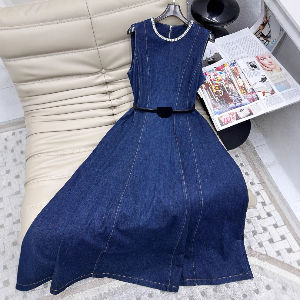 Summer fashionable universal denim belt with a round collar…