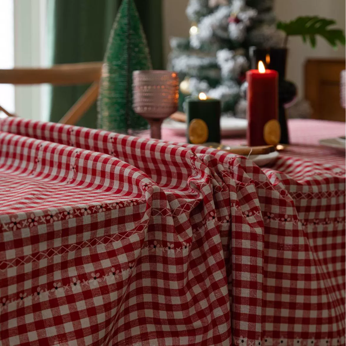 Rectangular tablecloth, cotton‑linen, dustproof red checkered decorative table mat, multiple sizes