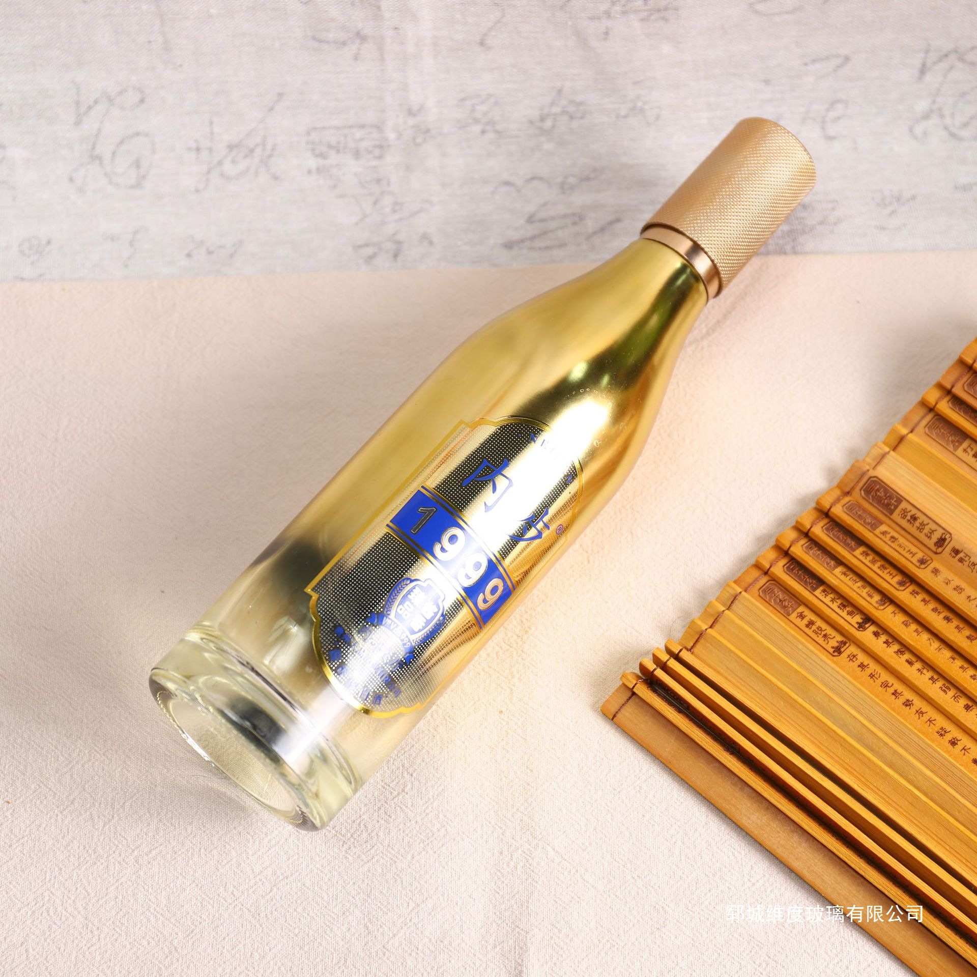 国产微醺鎏金瓶梅花K草莓味气泡酒3.8度低度数酒瓶厂家直销批发