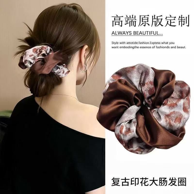 Coletero Scrunchie para Cabello de Tela Artesanal para Peinados image 22
