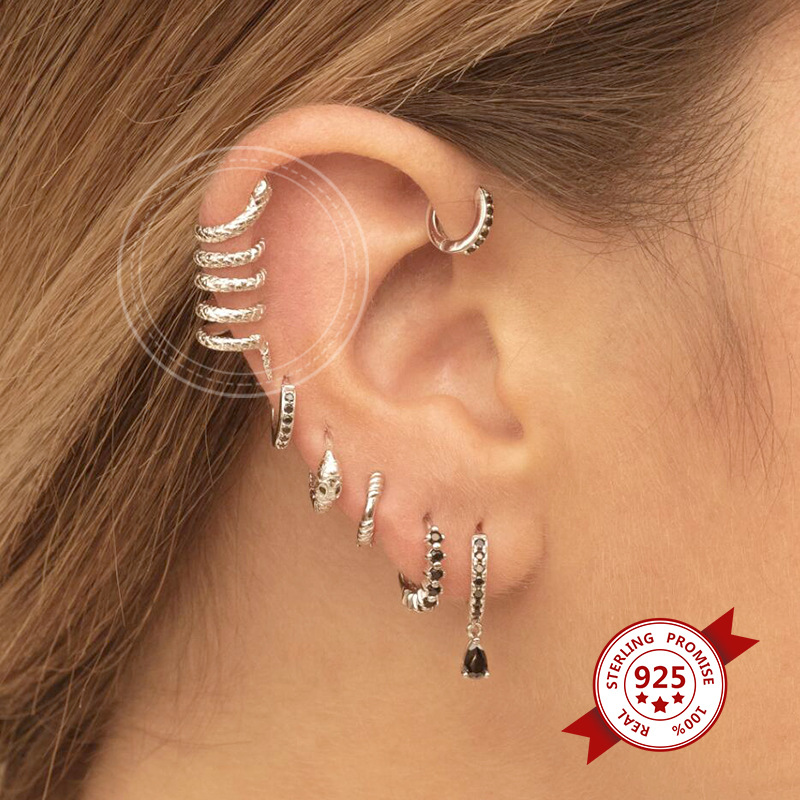 Clip D'oreille Personnalité Créative Simple Boucle D'oreille En Cuivre En Forme De Serpent Multicouche display picture 5