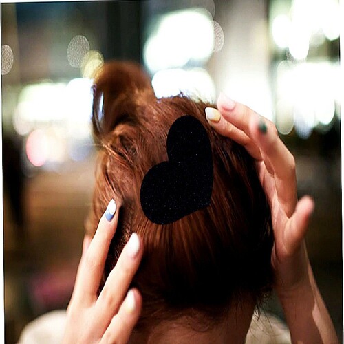 Scattered hair clips, head-adhesive magic hair stickers for ladies and girls, forehead hair accessories with Velcro