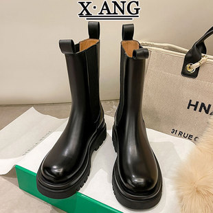 Genuine leather chimney boots women's boots mid-tube boots 2024 autumn and winter new thick-soled height-enhancing small Chelsea boots short boots