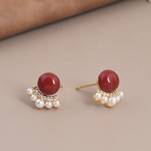 ��ϵ���������������Ů��Ƹм�Լʱ�к�ɫ���������������ʶ���