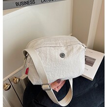 �������μ�б���Ůʿ�μ��������������С�����r�����e������