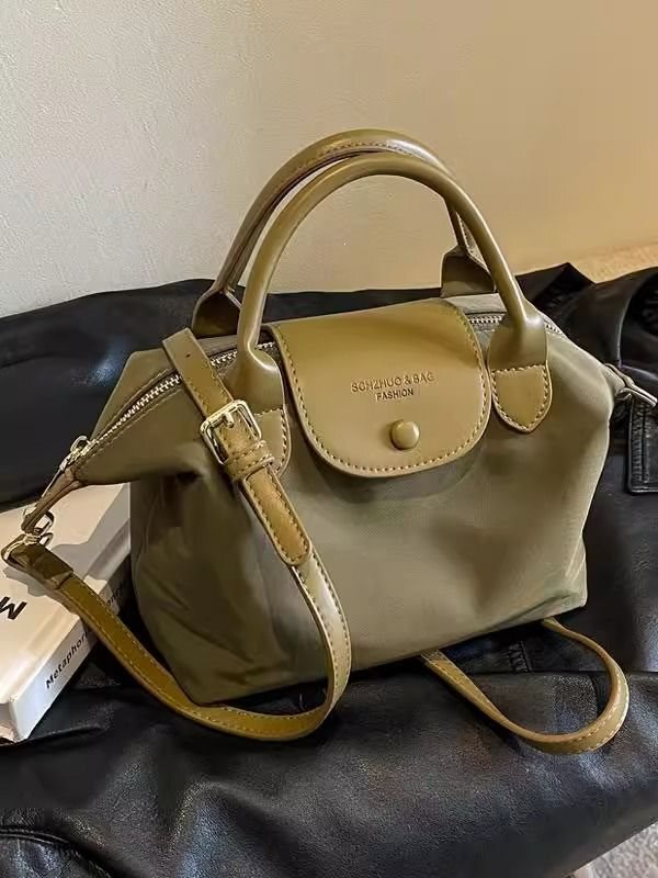 Light luxury casual high-end women's bag 2025 new lightweight nylon fabric dumpling bag for work and commuting crossbody bag Light luxury casual high-end women's bag 2025 new lightweight nylon fabric dumpling bag for work and commuting crossbody bag