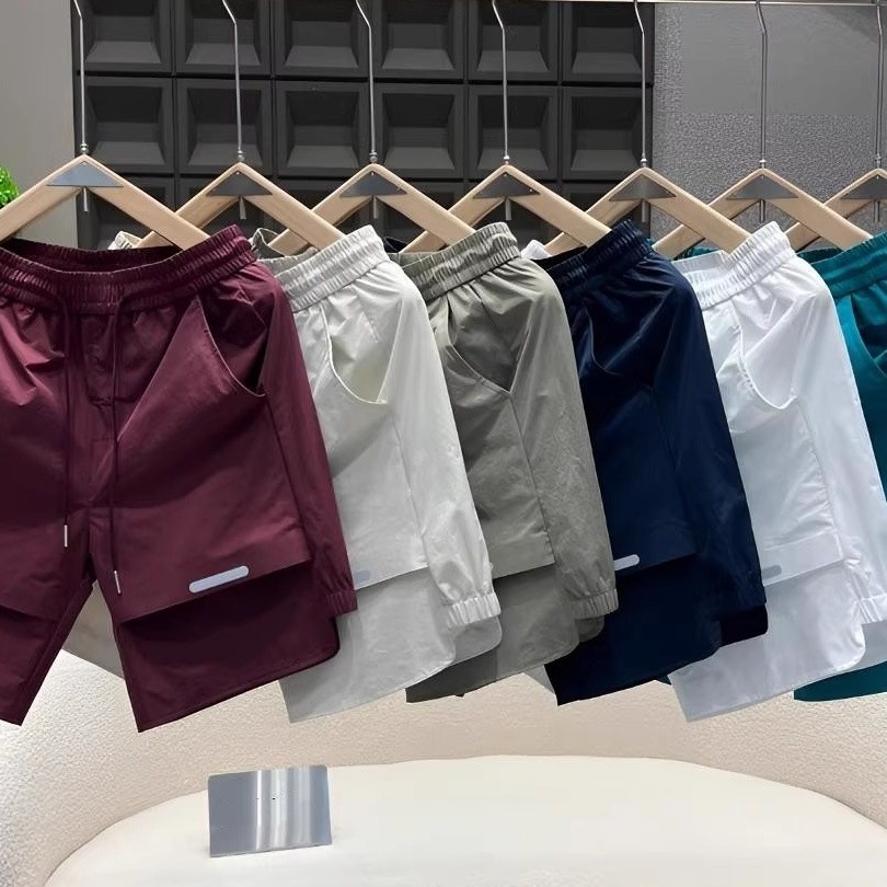 2025 New Summer Men's Casual Shorts Stereo Cutting Breathable Design Men's High-End Perforated Five-Point Pants