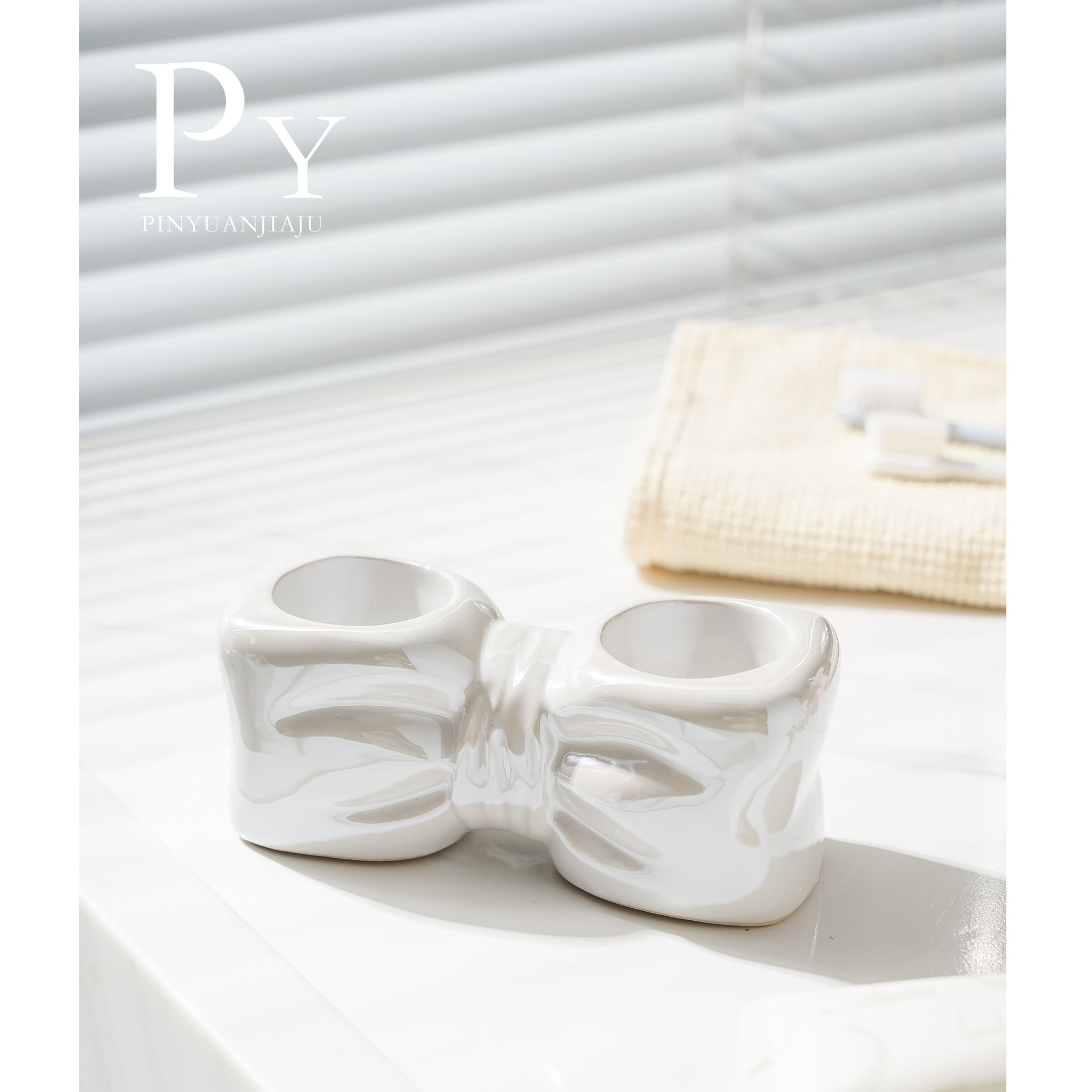 Jabonera de cerámica en forma de arco con drenaje para lavabo de baño, creativa, de alta gama, ligera y lujosa, soporte para jabón transfronterizo.