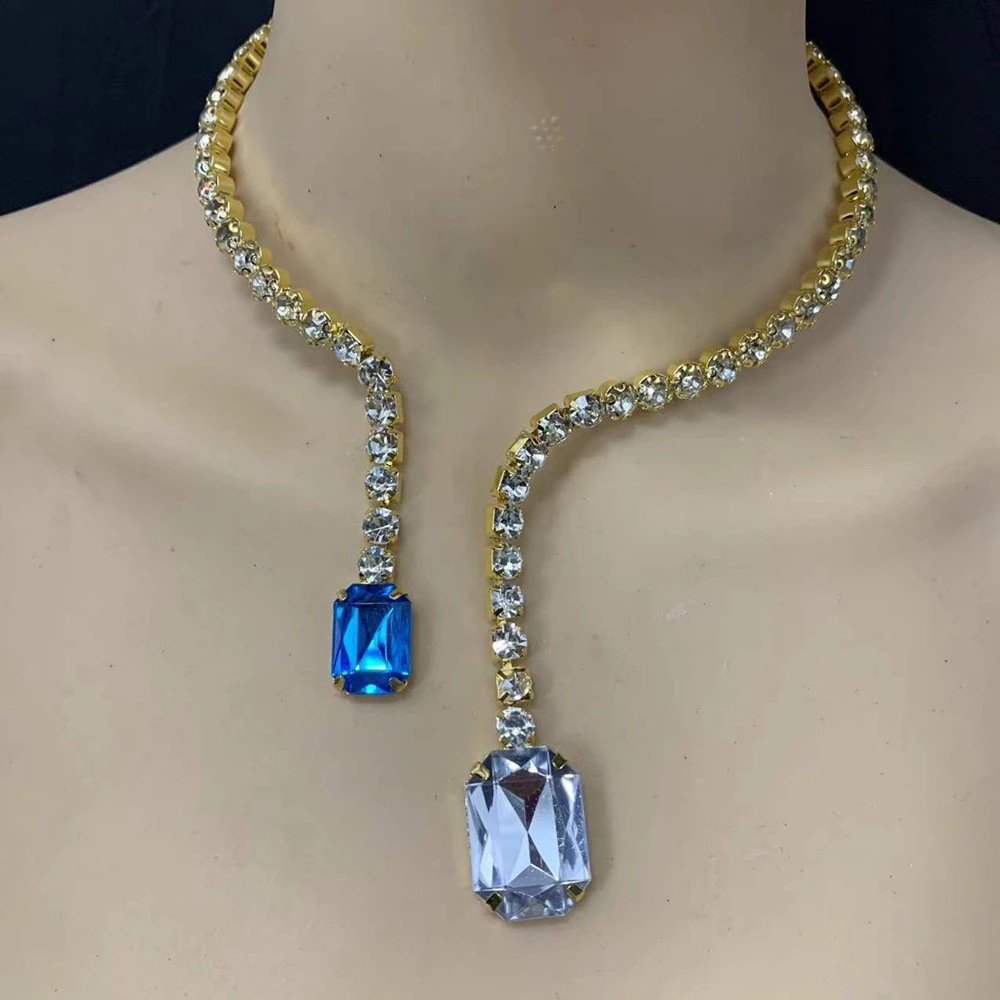 AliExpress color caliente collar de diamantes moda europea y americana sexy diamante completo reina banquete clavícula cadena Accesorios