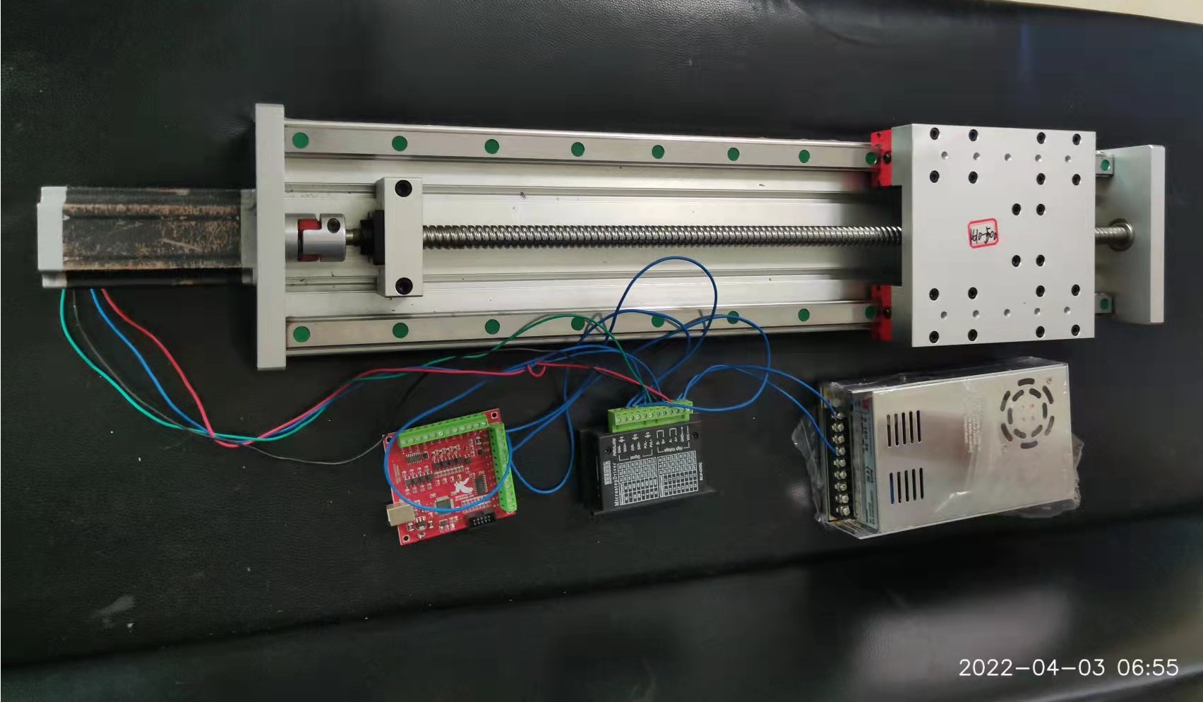 滑台丝杆导轨自动化无人机自动机场