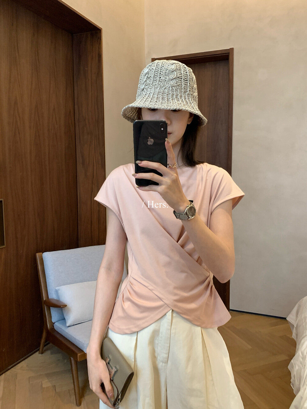 màu hồng