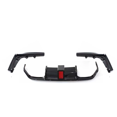 Big Surrounded Lip F80F82 Modified V-Style Carbon