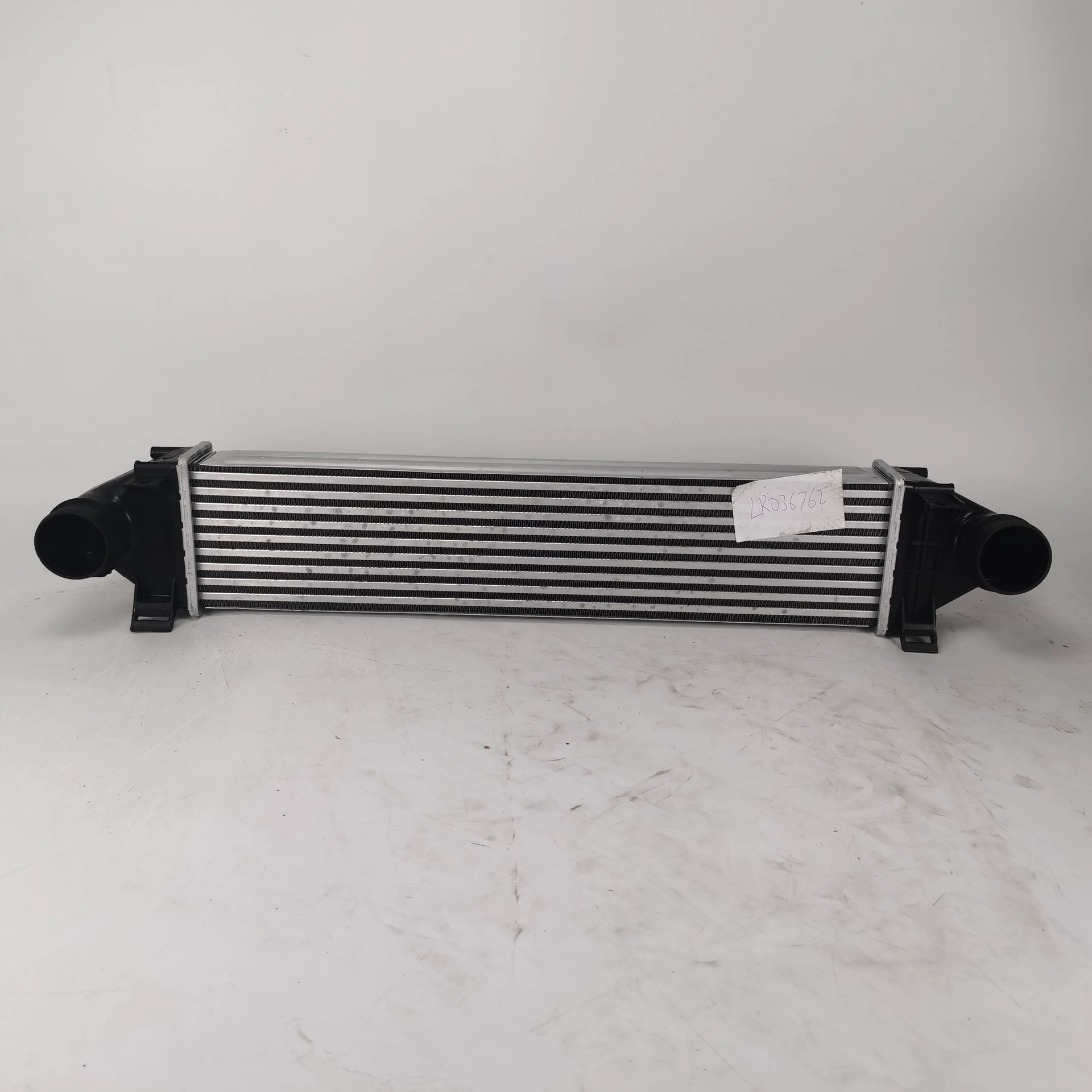 Прямые продажи радиатора с завода, подходит для (Land Rover (импорт)) Интеркулер LR030762