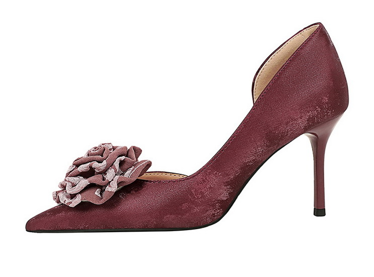 High heels, stiletto heels, shallow-cut, pointy side, floral shingles_voghion.com