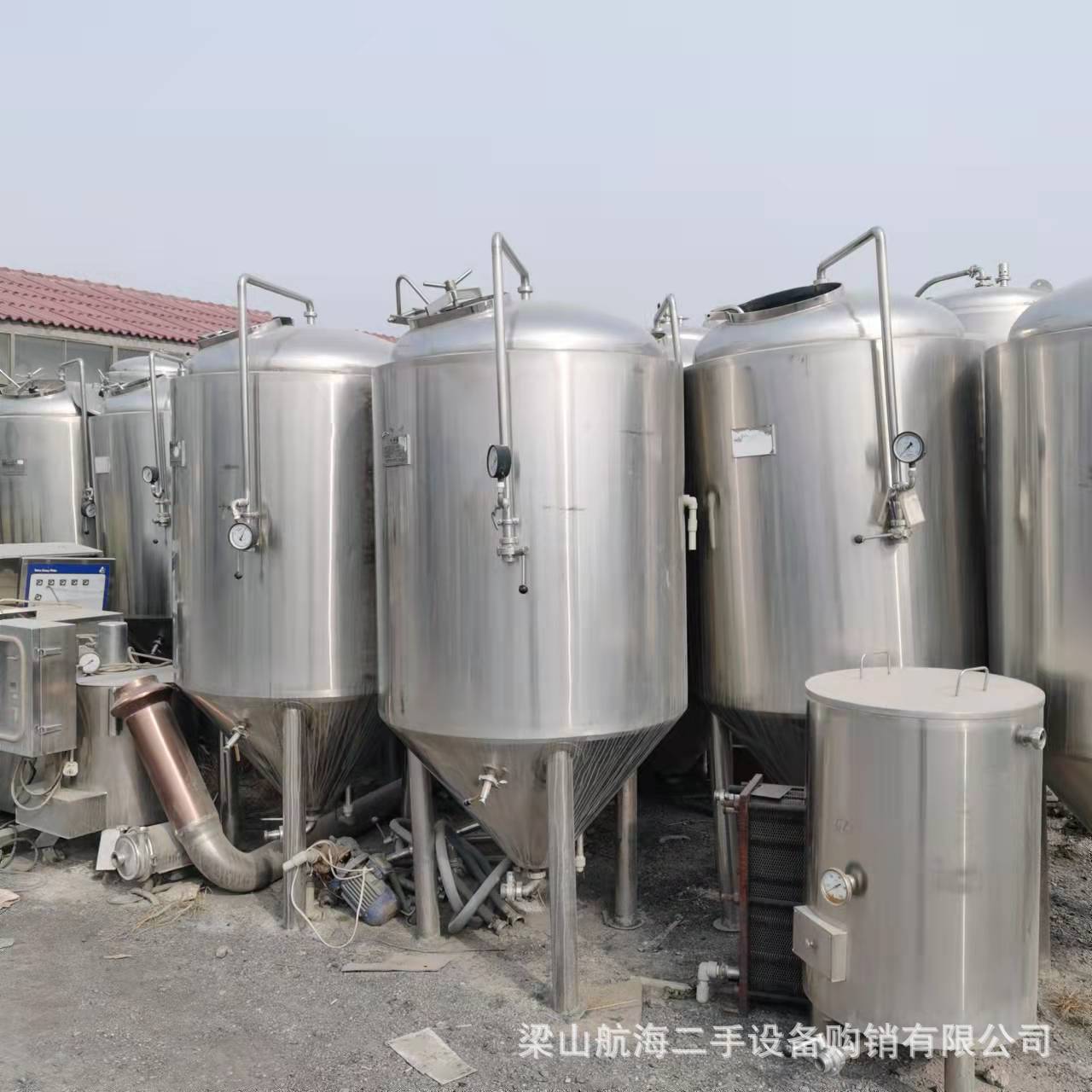 现货立式发酵罐 啤酒药酒白酒果酒不锈钢酿酒设备 液体菌种发酵罐