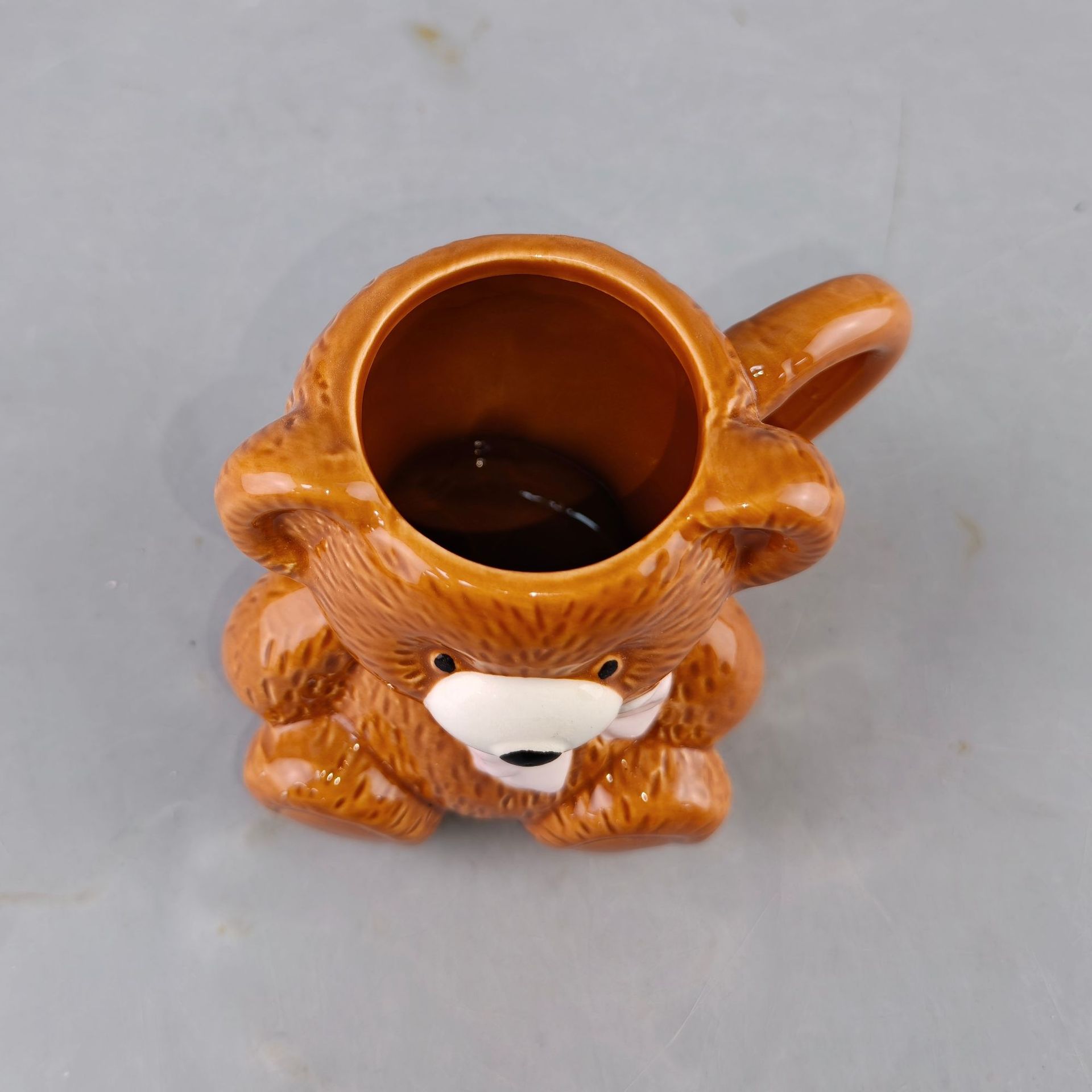 Inventario creativo transfronterizo de alto valor facial lindo oso de juguete taza de caricatura cerámica bebida copas de cumpleaños de agua