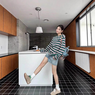 MM�͹ŗl�yײɫ�l�y�L����Ůͬ��T�������e�ٴ�������H����