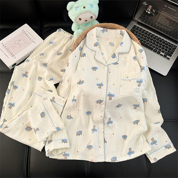 Comercio exterior transfronterizo taiwan chat en vivo primavera y otoño dulce dibujos animados nubes de algodón pantalones de manga larga pijamas en stock