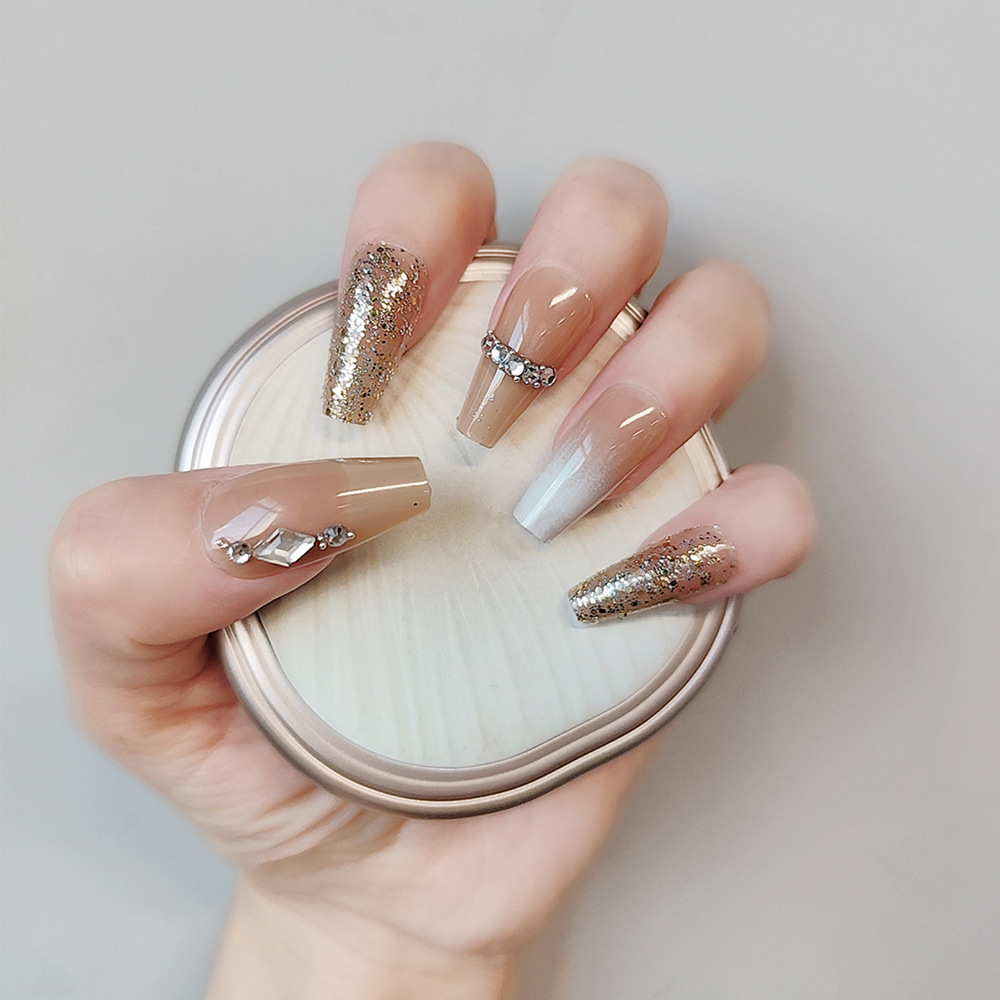 Sequinilla diamante estilo de ballet para usar uñas de lujo ligero estilo de manicure sofisticado 24 piezas de parche de uñas terminado image 1