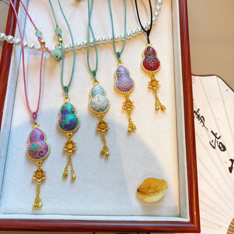 【成品】纯手工宋锦葫芦吊坠挂件古风挂坠项链女国风新中式配饰|undefined